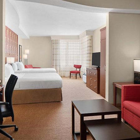 Готель Courtyard By Marriott Houston Kingwood Kinwood Екстер'єр фото