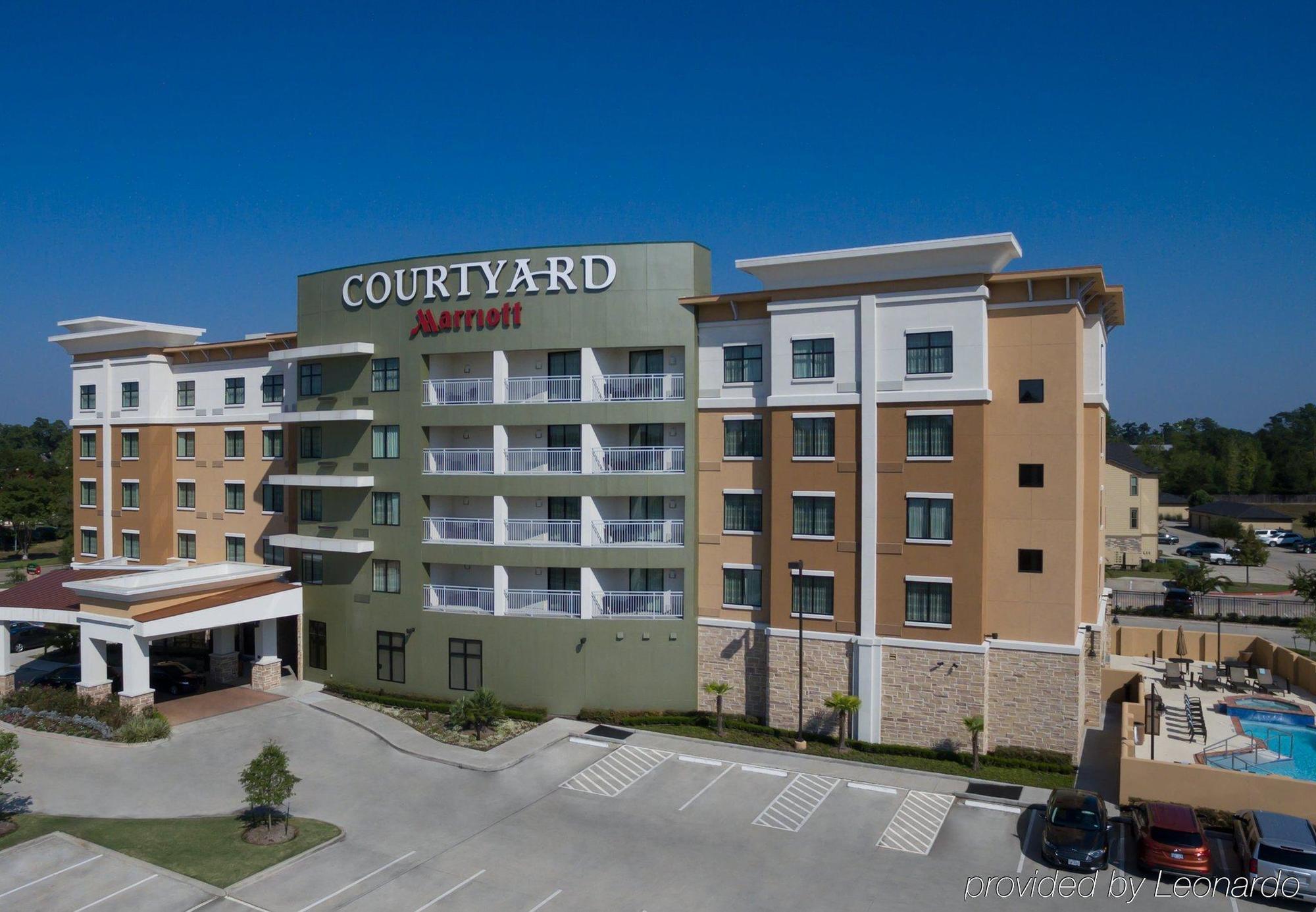 Готель Courtyard By Marriott Houston Kingwood Kinwood Екстер'єр фото